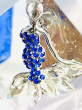 Lade das Bild in den Galerie-Viewer, Zeta Phi Beta Finer Woman Pendant Brooch - Simply Dovely
