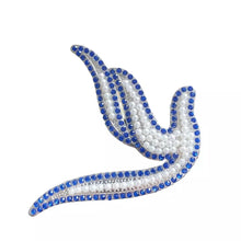 Charger l&#39;image dans la galerie, Zeta Dove Pearl Brooch - Simply Dovely
